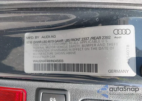 2017 Audi A4 2.0T Ultra Premium z USA, uszkodzony, nr VIN WAUGMAF4XHN045803